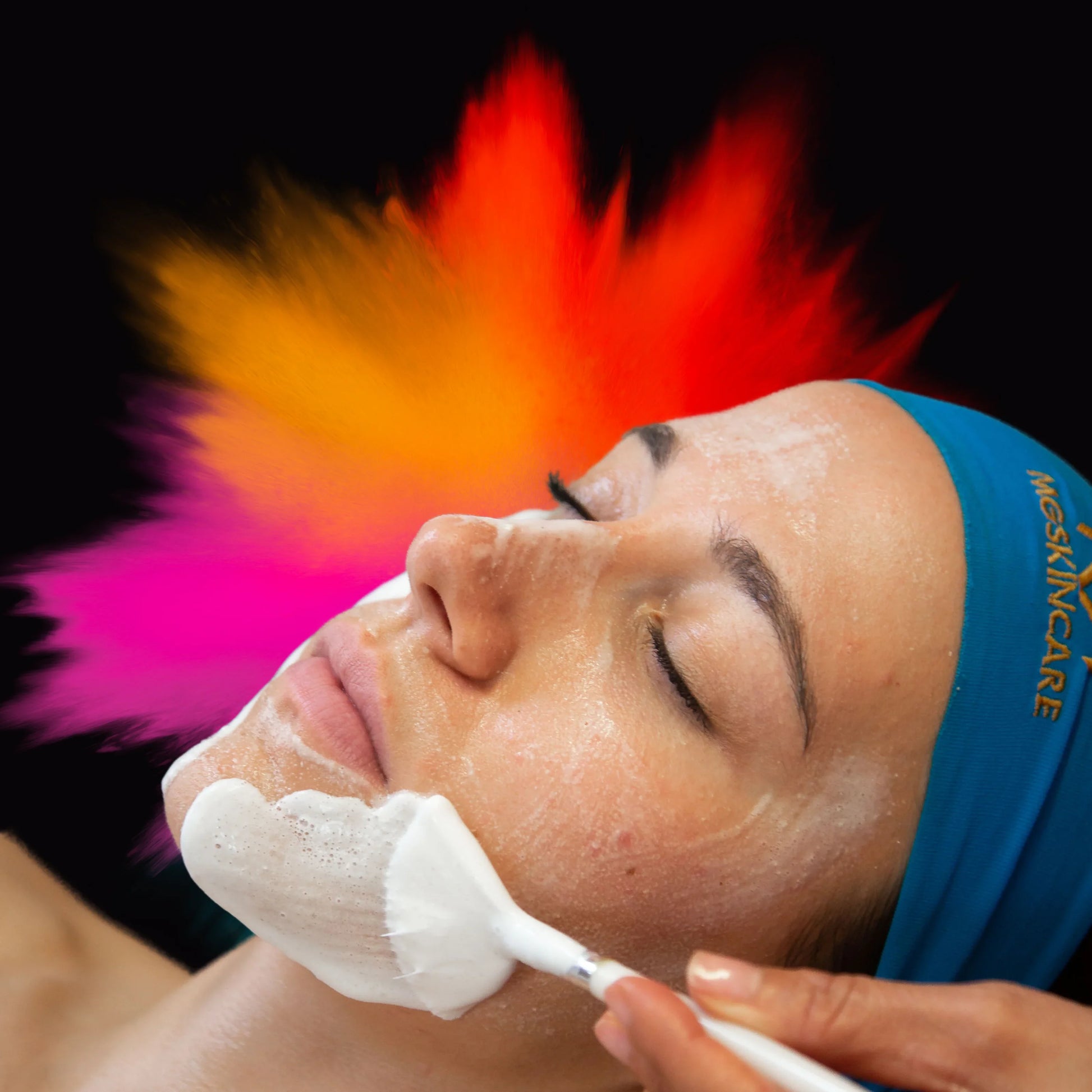 Deep cleansing and hydrating facial with massage in London SE1