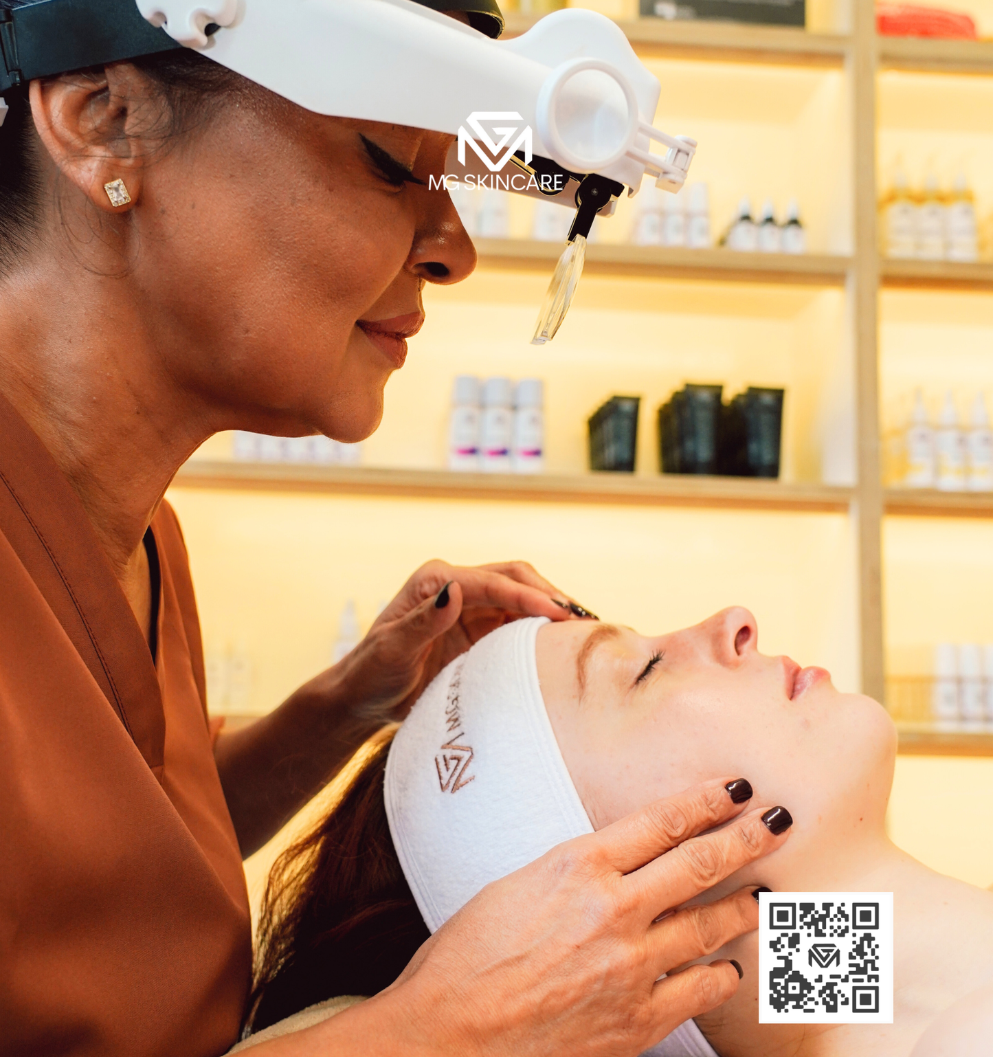 DEEP CLEANSING FACIALS WITH FACE MASSAGES.