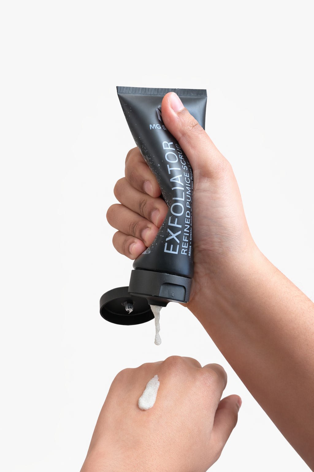 EXFOLIATOR - FACE SCRUB